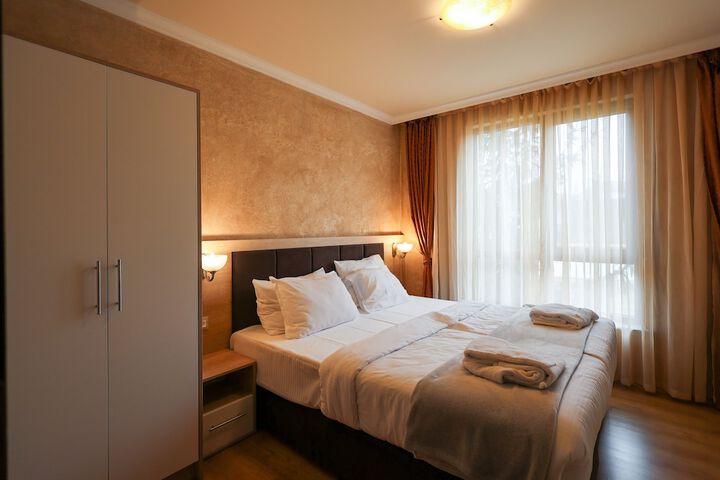 Room 21 of 114