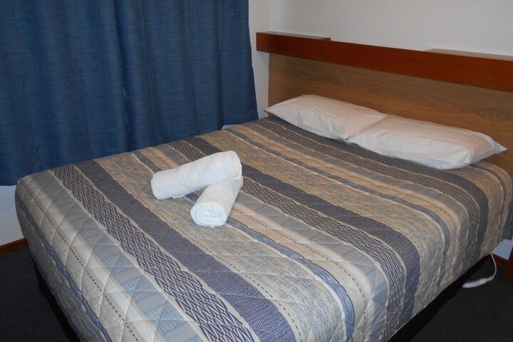 Room 9 of 48