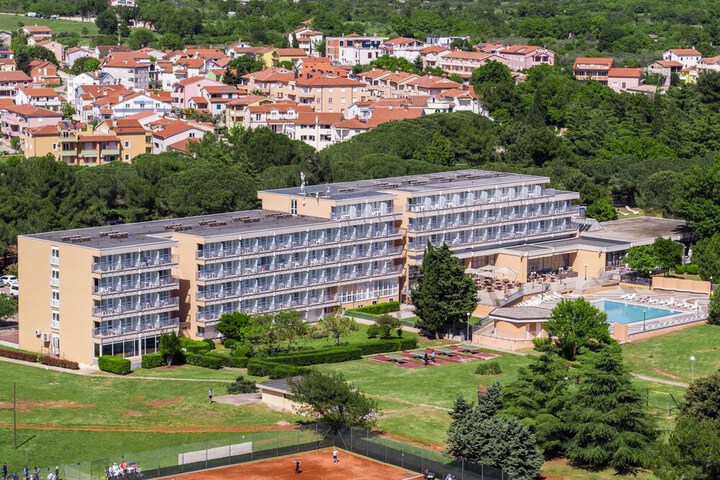 Hotel 89 of 91