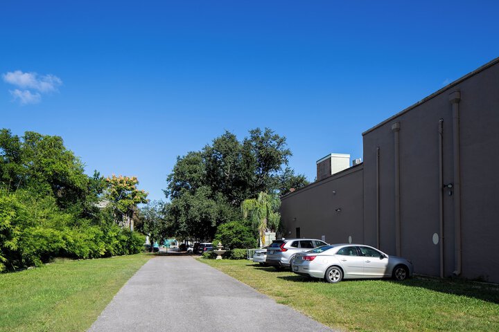 Property Grounds 24 of 28