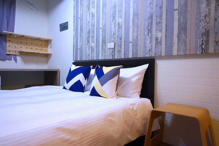 Room 34 of 45
