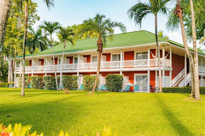 Hotel Exterior 150 of 154