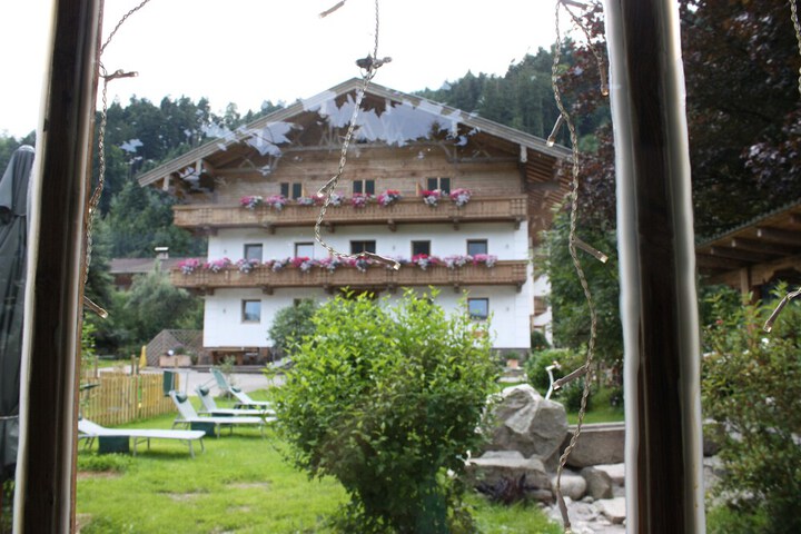 Hotel Exterior 62 of 73