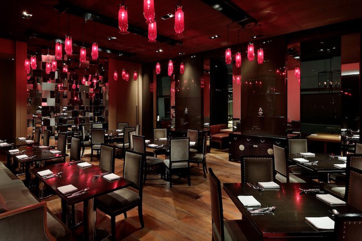 Dining 172 of 216