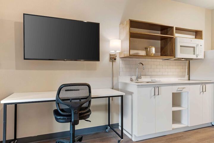 Room 20 of 34