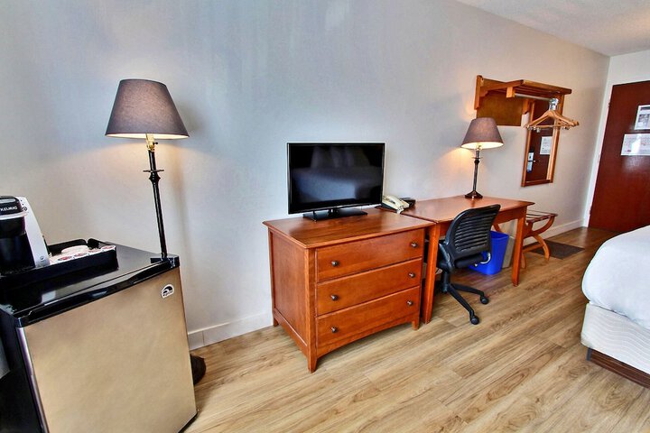 Room 26 of 59