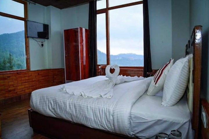 Room 29 of 76