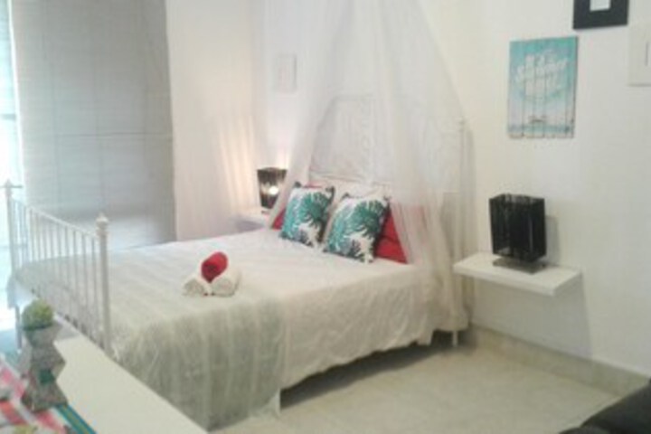 Studio in Porto With Wonderful City View, Balcony and Wifi - 10 km From the Beach