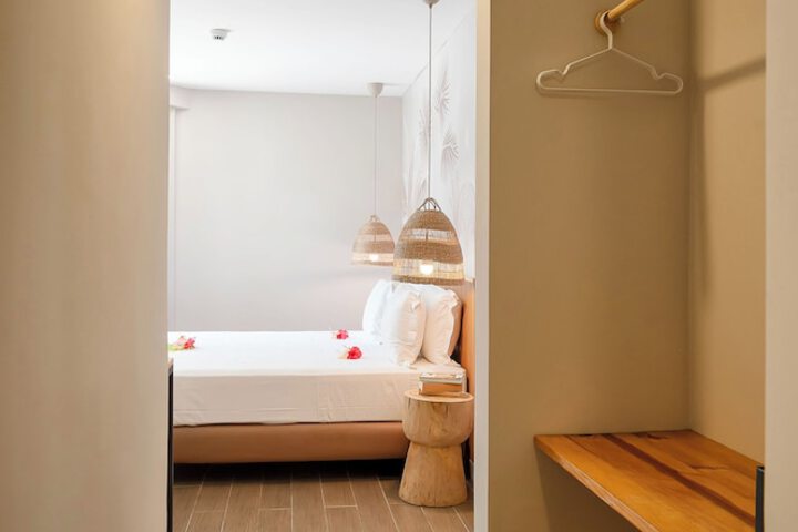 Room 14 of 31