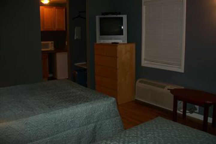 Room 18 of 23