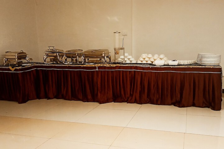 Dining 160 of 181