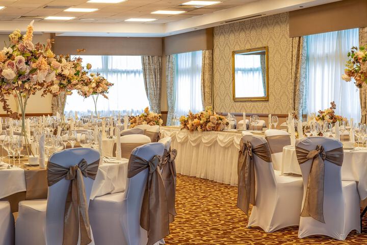 Wedding/Banquet 52 of 73