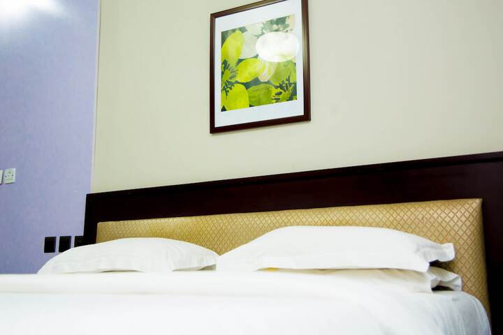 Room 44 of 155