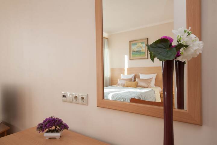 Room 44 of 58
