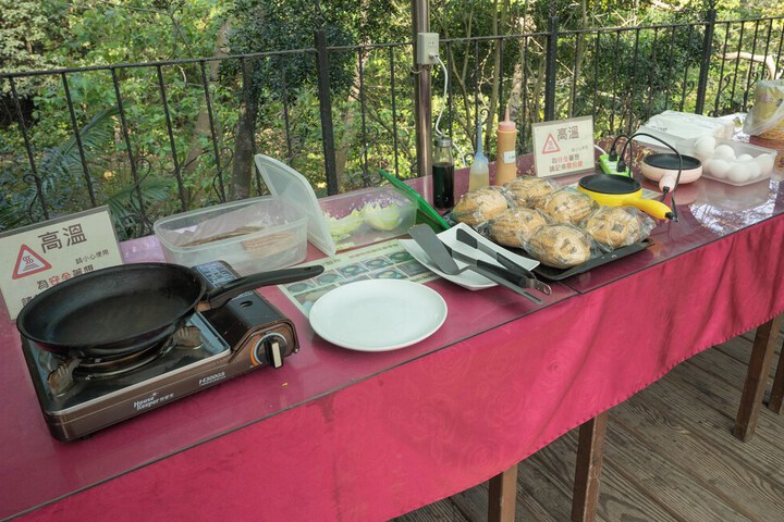 Breakfast/Coffee Service 189 of 263