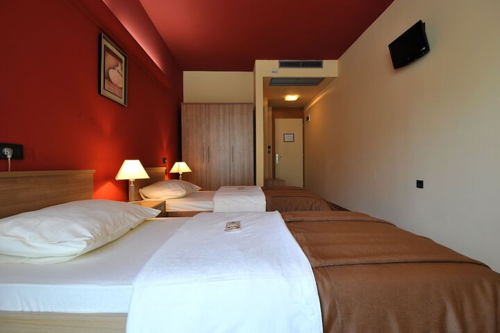Room 18 of 55