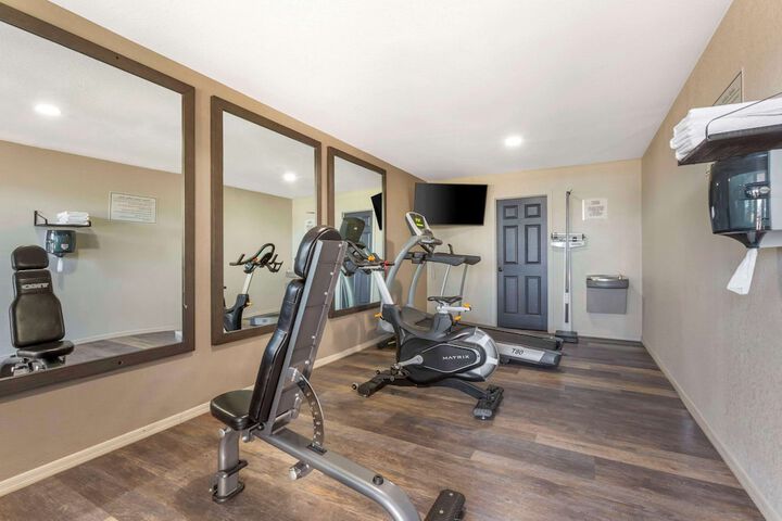 Hotel Gym Photos