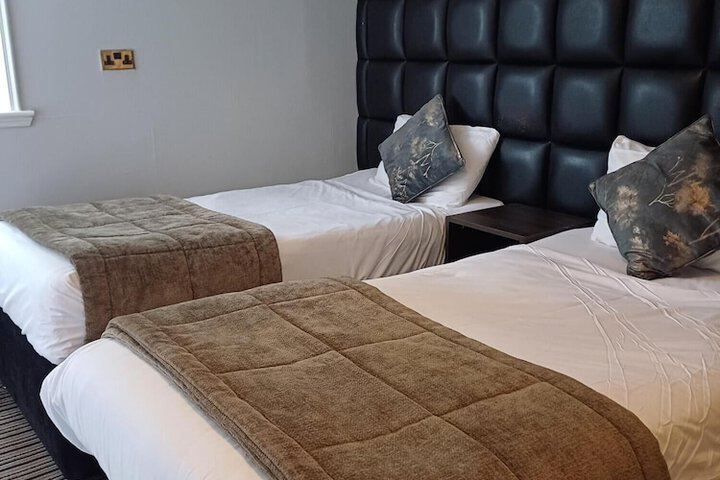 Room 16 of 69