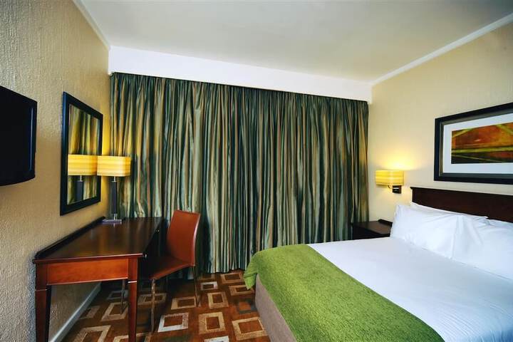 Room 21 of 60
