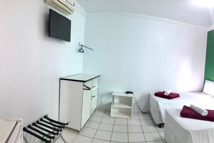 Room 21 of 52