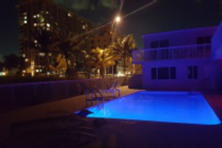 Pool 198 of 695
