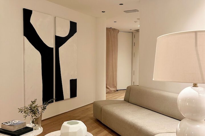 Room 32 of 70