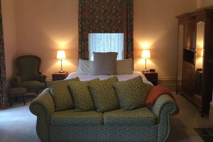 Room 15 of 66