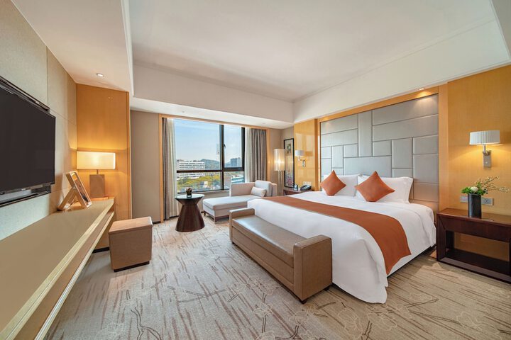 Room 20 of 90