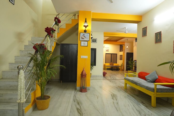Room 13 of 26