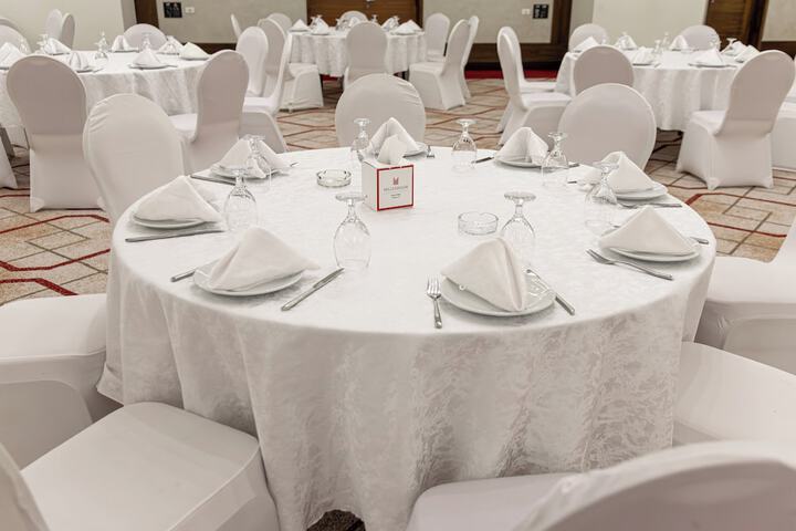 Ballroom/Hall 51 of 64