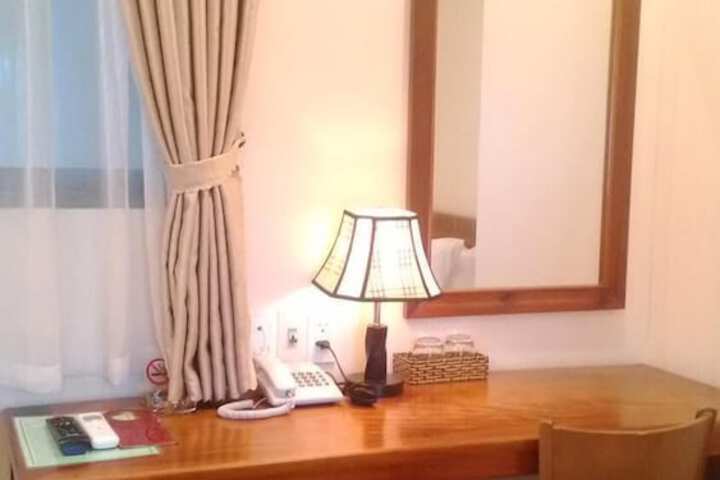 Room 19 of 36