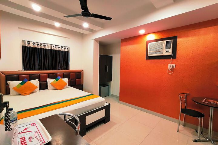 Room 12 of 41