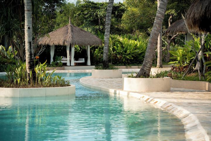 Pool 42 of 73