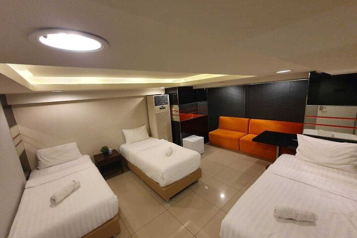 Room 58 of 110