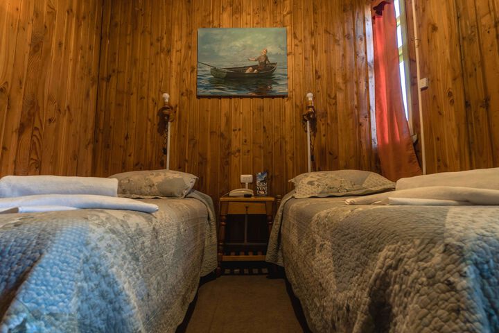 Room 42 of 43