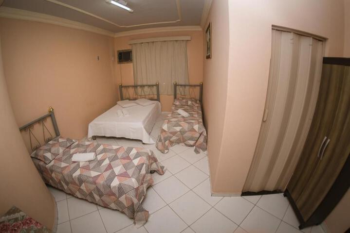 Room 16 of 31