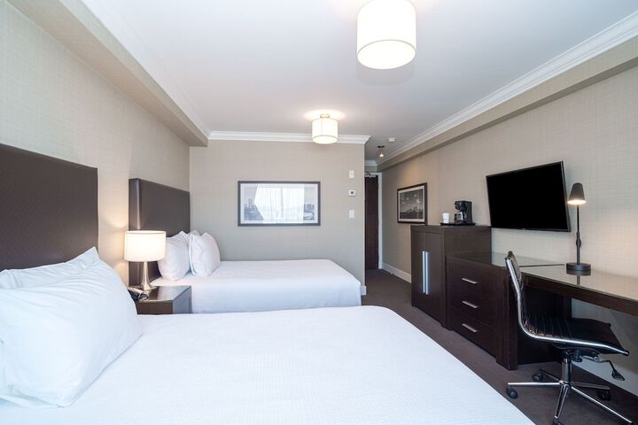 Room 16 of 77