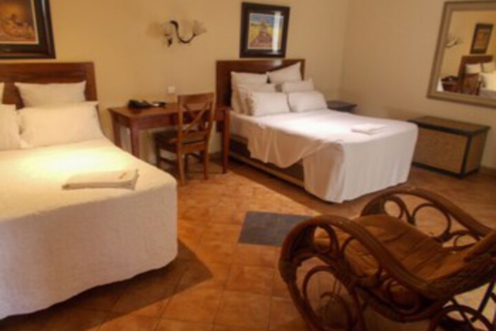 Room 34 of 39