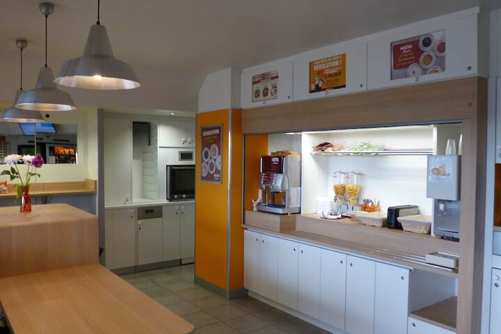 Dining Photos