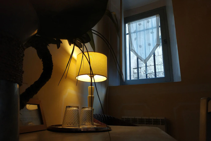 Room 7 of 10
