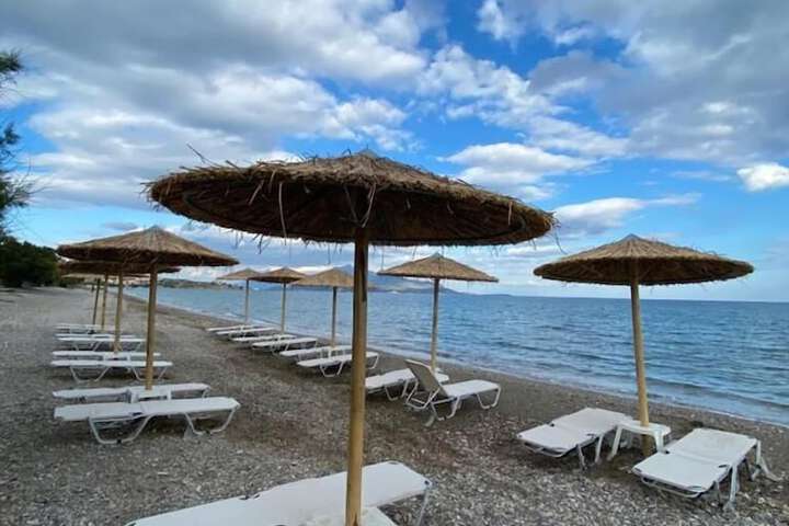 Beach 48 of 59