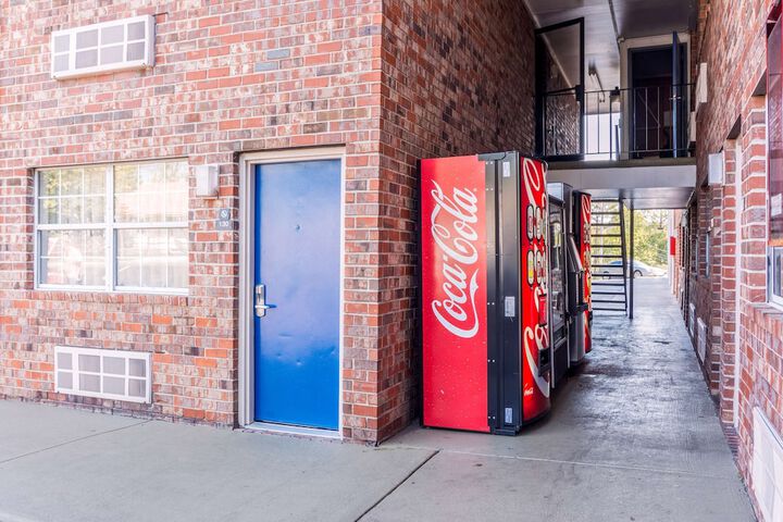 Vending machine