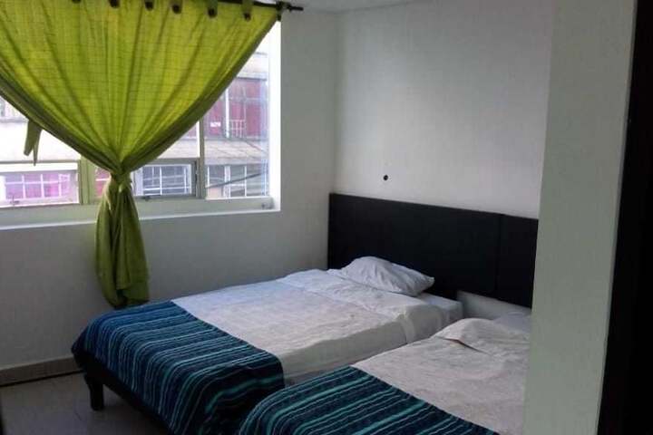 Room 8 of 19