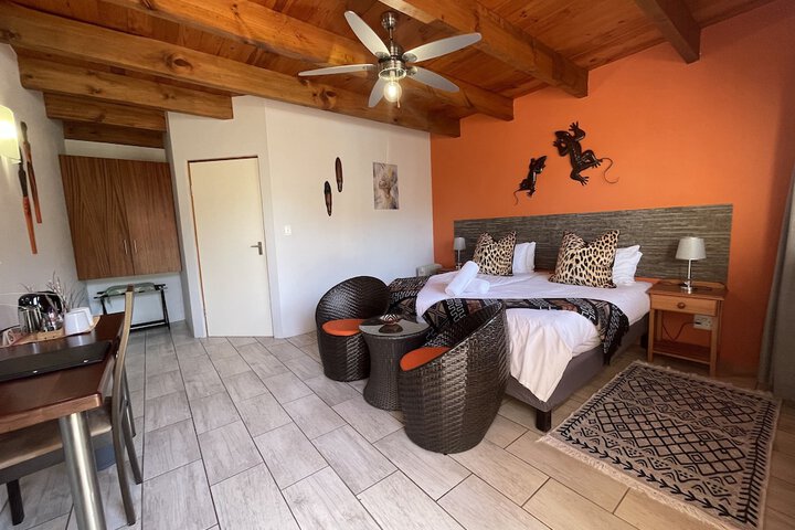 Room 10 of 40