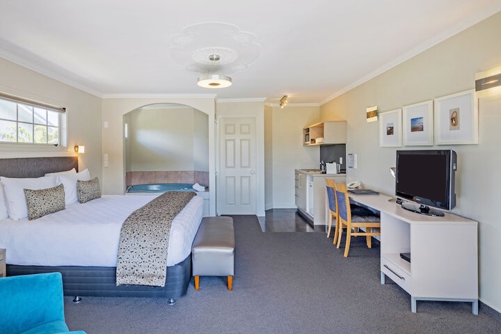 Room 16 of 119