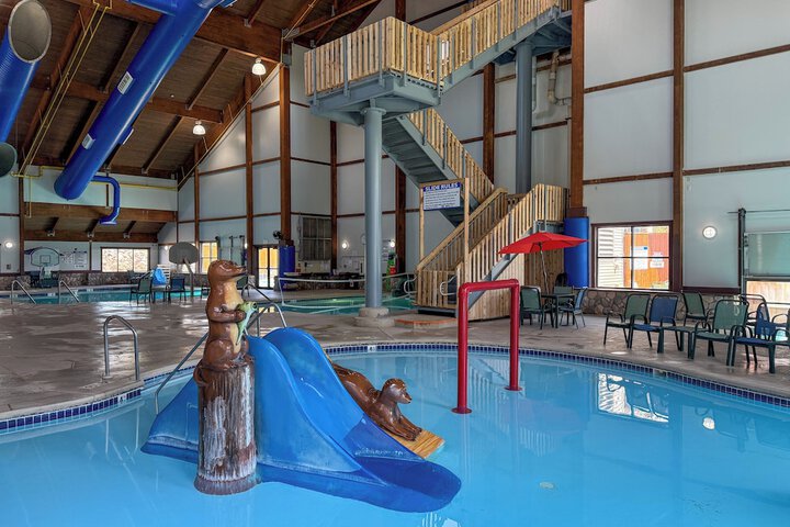 Pools & Facilities