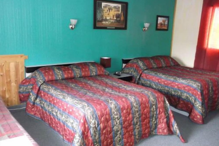Room 6 of 47