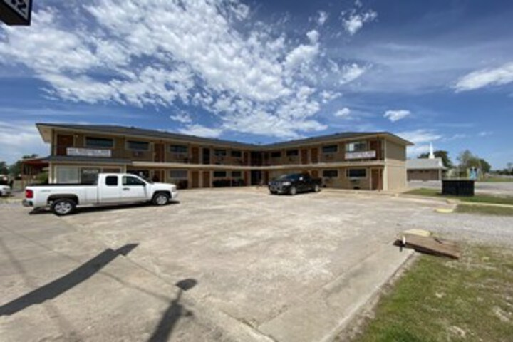 OYO Hotel Cyril OK US-277