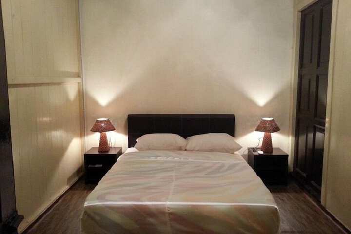 Room 18 of 37