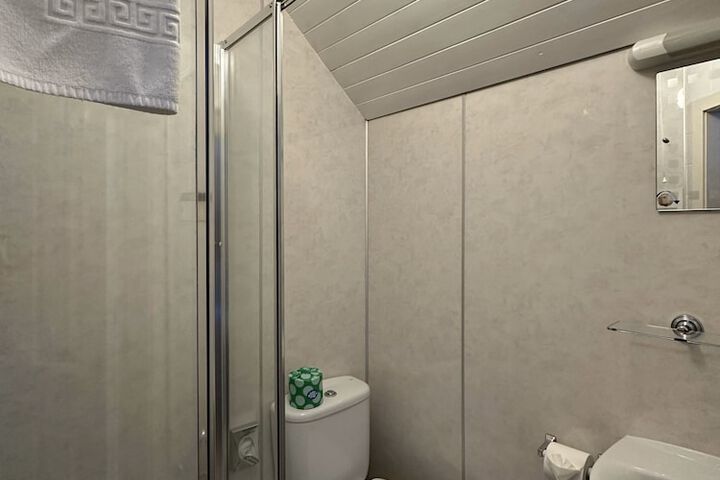 Room 29 of 61